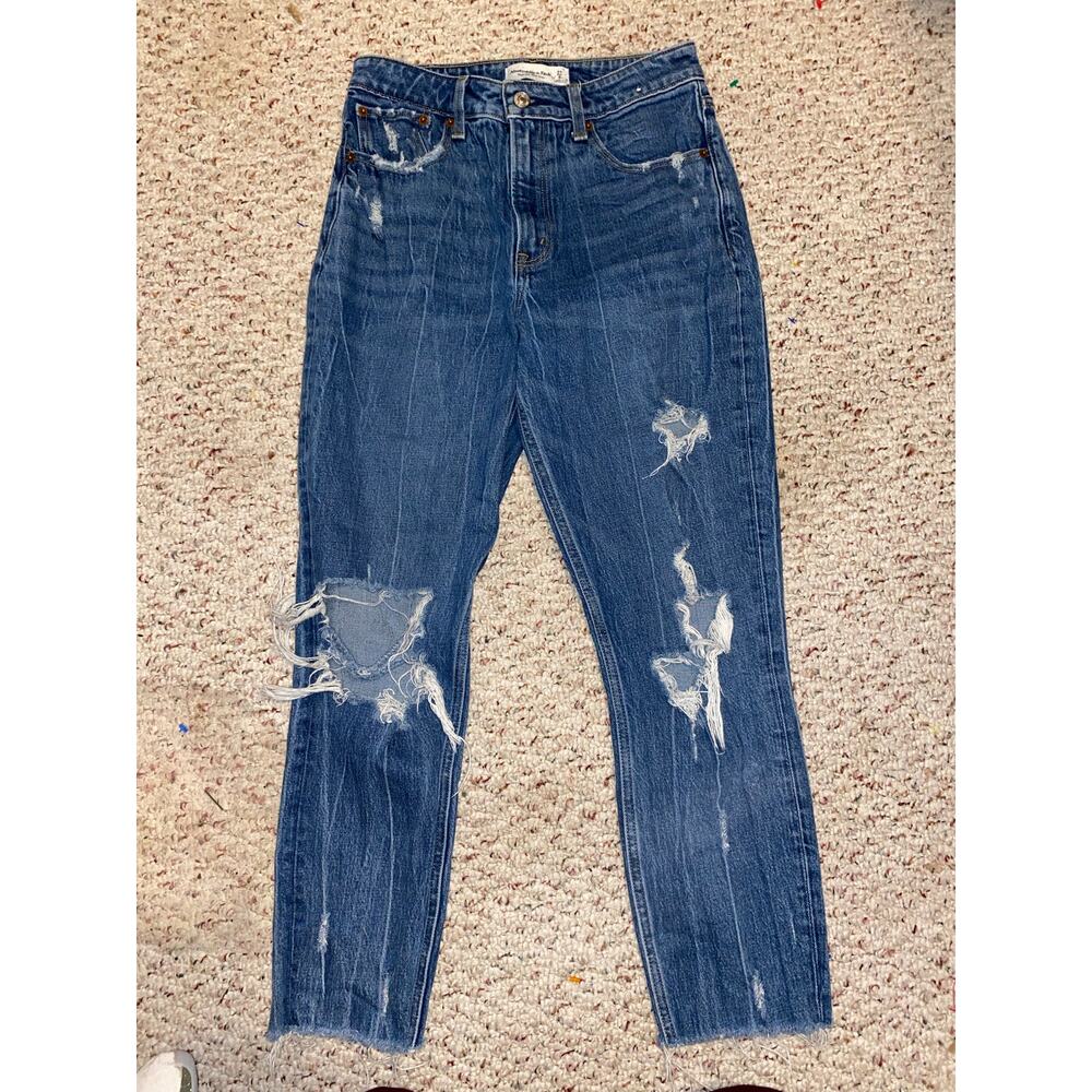 Abercrombie & Fitch High Rise Mom Jeans Size 27/4R